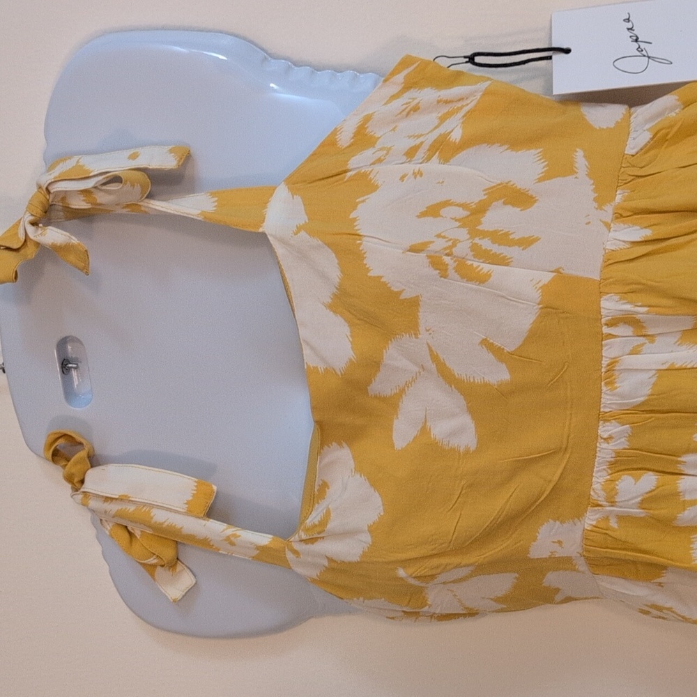 Yellow and White Floral Sundress with Tie Straps - Picture 3 of 15